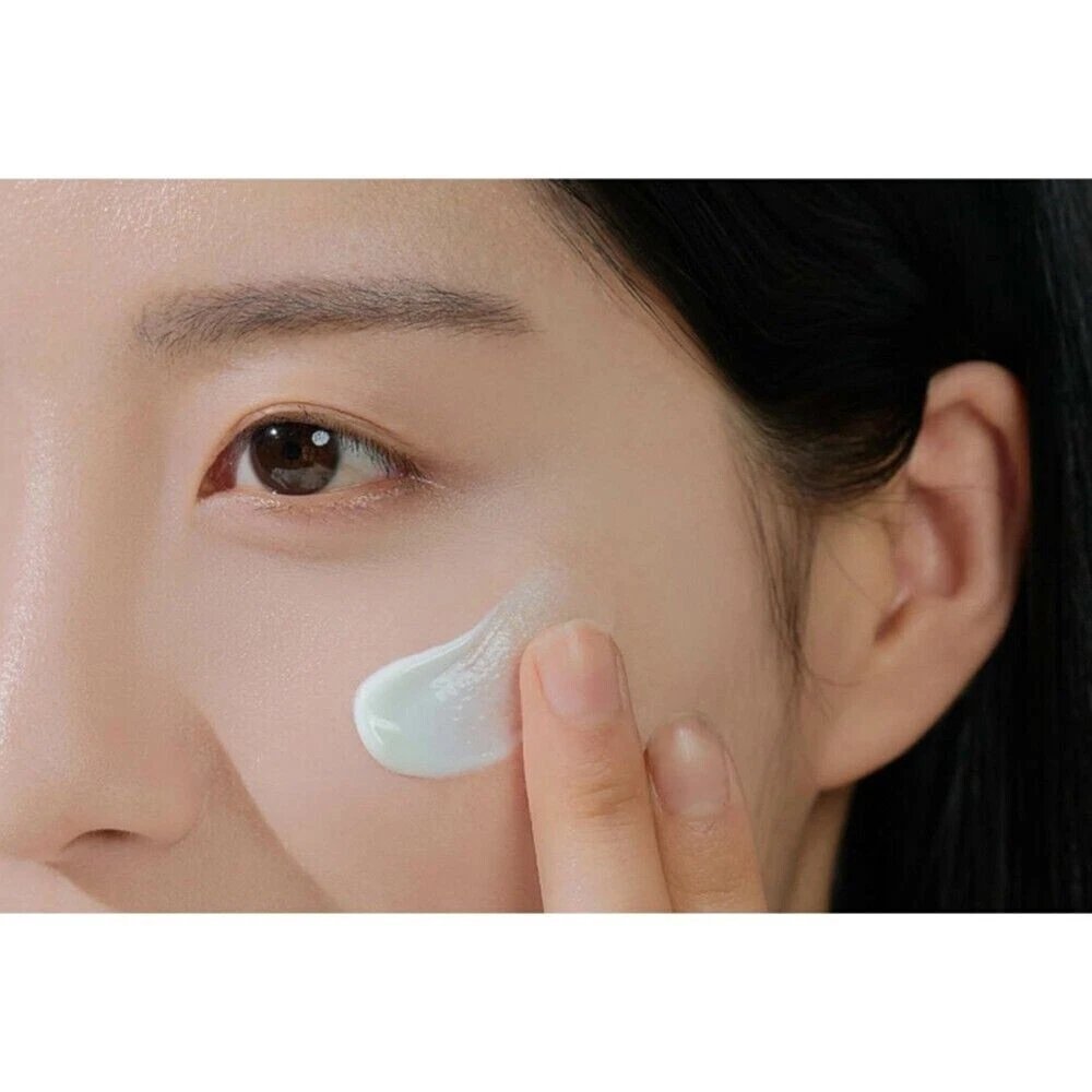 Bloqueador Solar Coreano Invisible e Hidratante - Skin1004 (50ml) 2 Bloqueador Solar Coreano Invisible e Hidratante - Skin1004 (50ml) - Imagen 2
